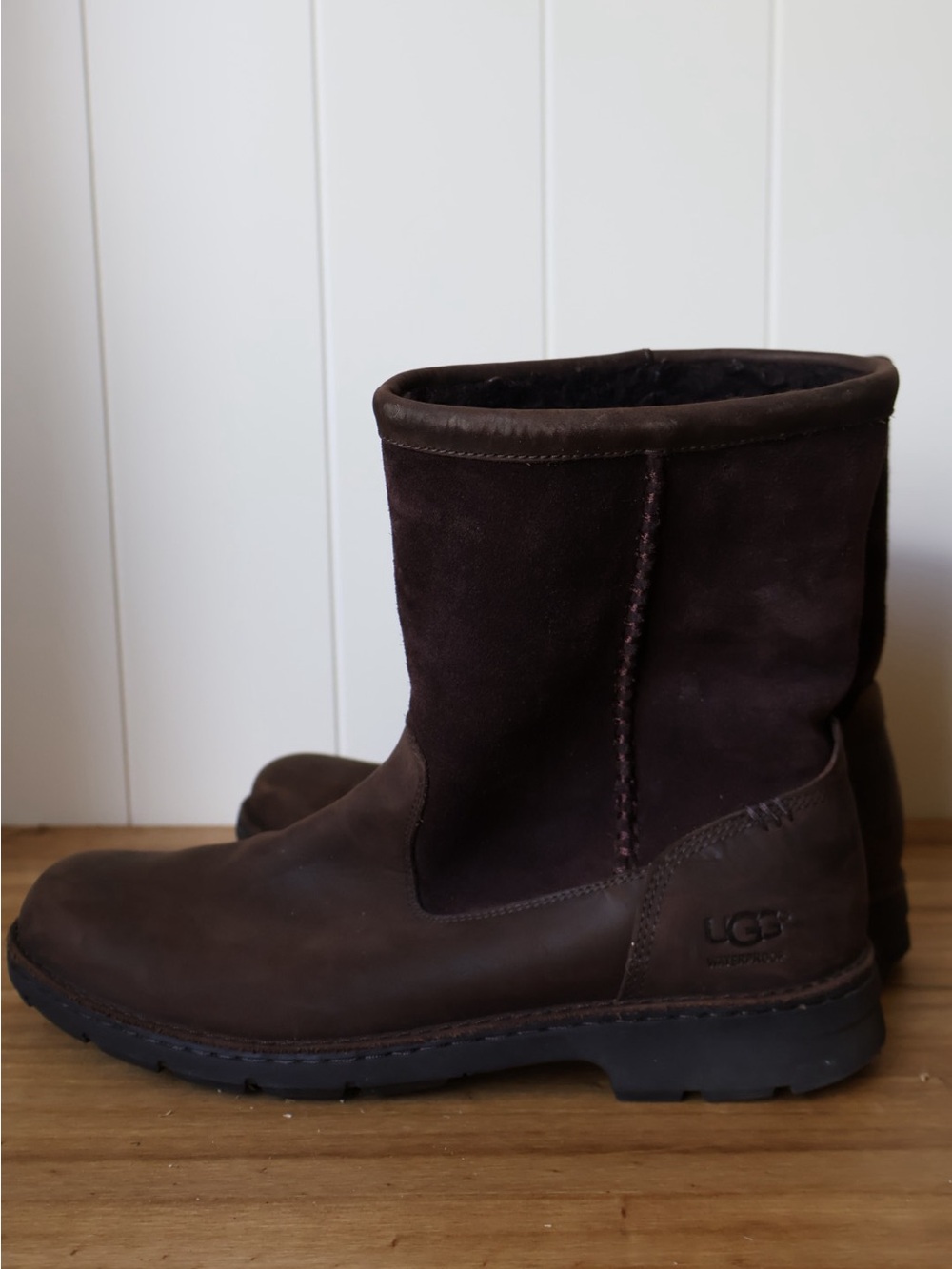UGG Men's Foerster Brown Leather & Suede Pull-On Boots Waterproof 9 - Picture 7 of 7
